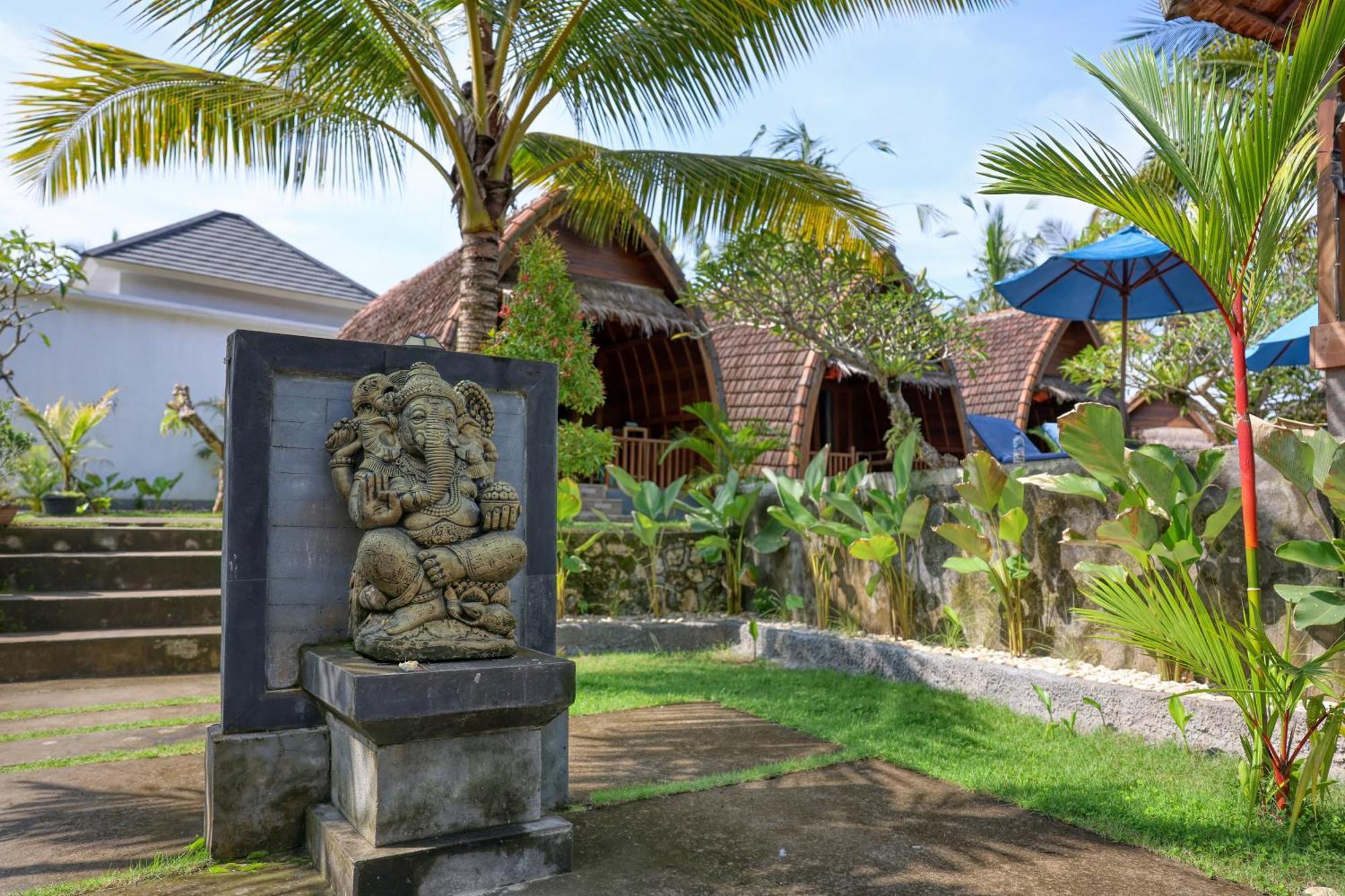 Kelingking Tatakan Bungalow Batumadeg Экстерьер фото
